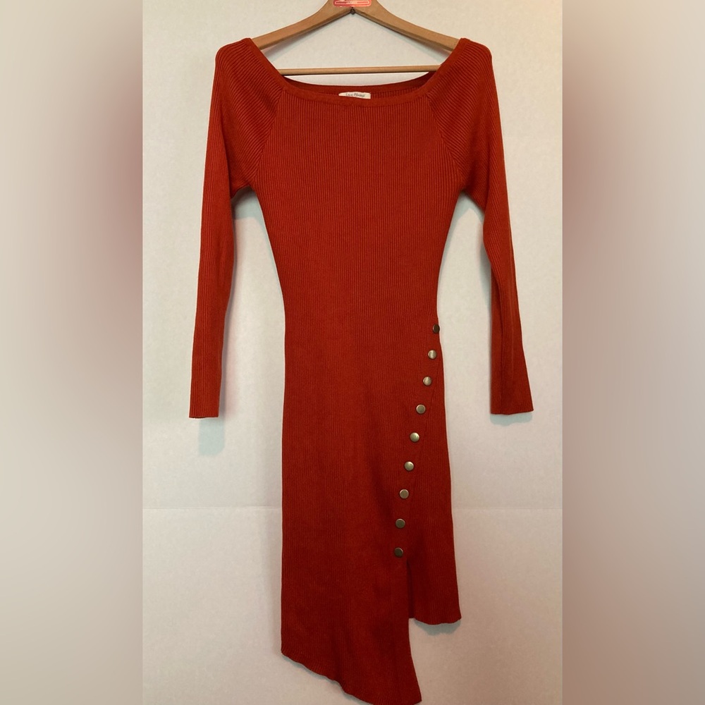 Love Always by FCT 🟣 EUC Size 1X Bodycon Sweater Dress in Burnt Orange
